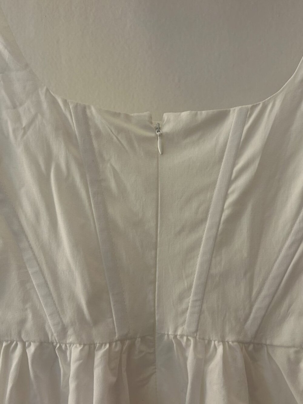 Ivory corset square-neck midi dress by Wayf, size XS. - Picture 5 of 6